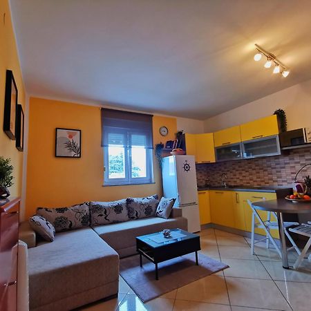 Beach Apartment Roza Biograd Oneroom - Premium Location Weißenburg Exterior foto